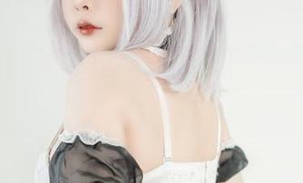 Sayo Momo教你如何用瑜伽姿势勉强显得优雅，观看挺有意思的！